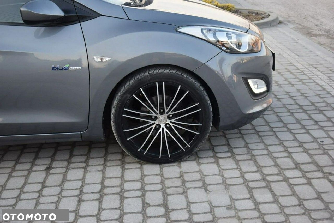 Hyundai i30 1.6 CRDi Style - 9