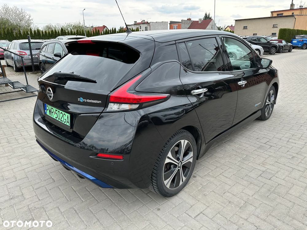 Nissan Leaf - 3