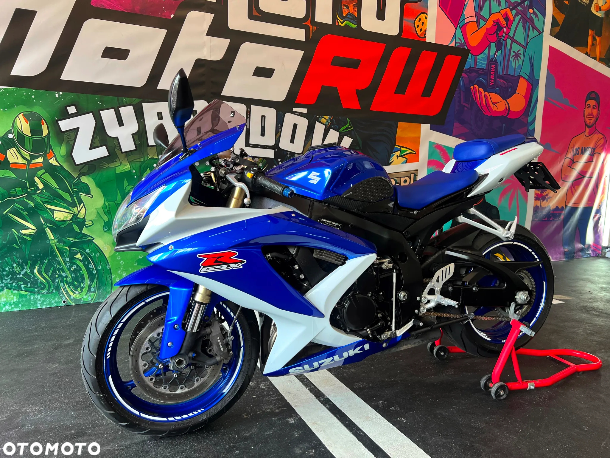 Suzuki GSX-R - 18