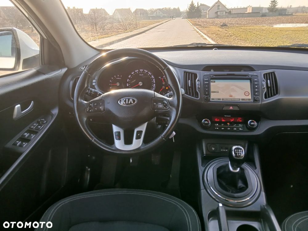 Kia Sportage 1.7 CRDI 2WD ISG Dream-Team Edition - 17