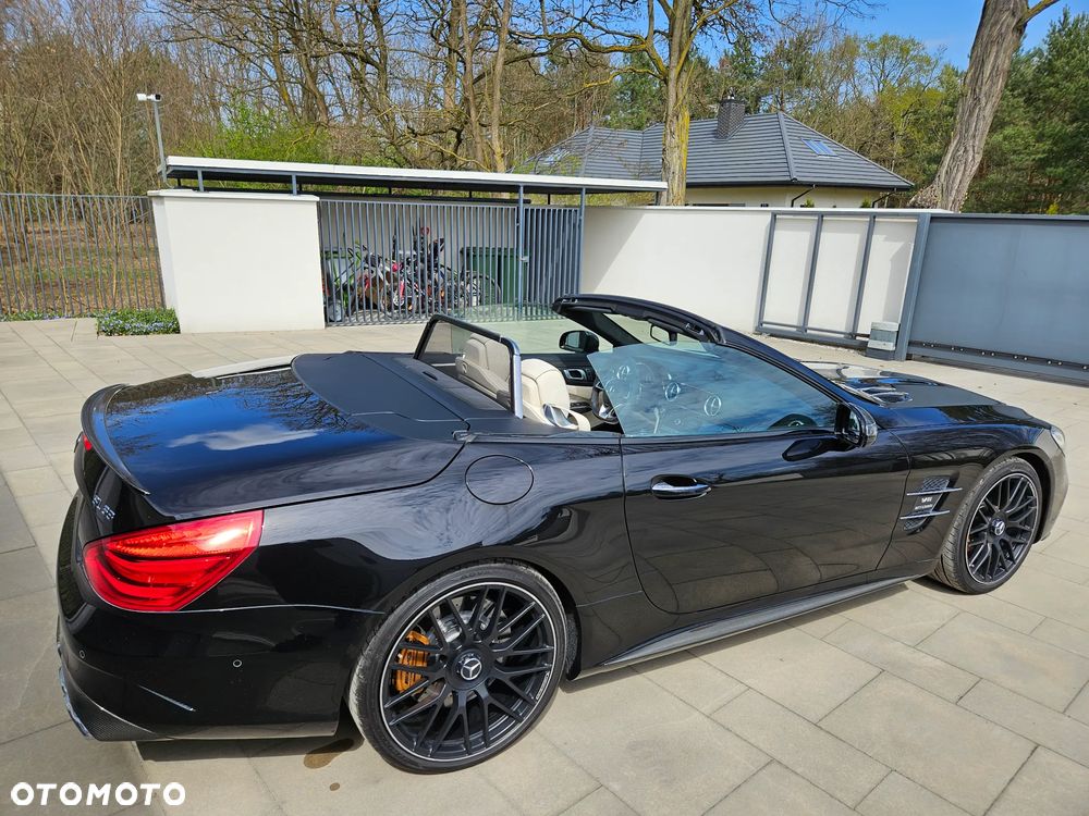 Mercedes-Benz SL 63 AMG - 6