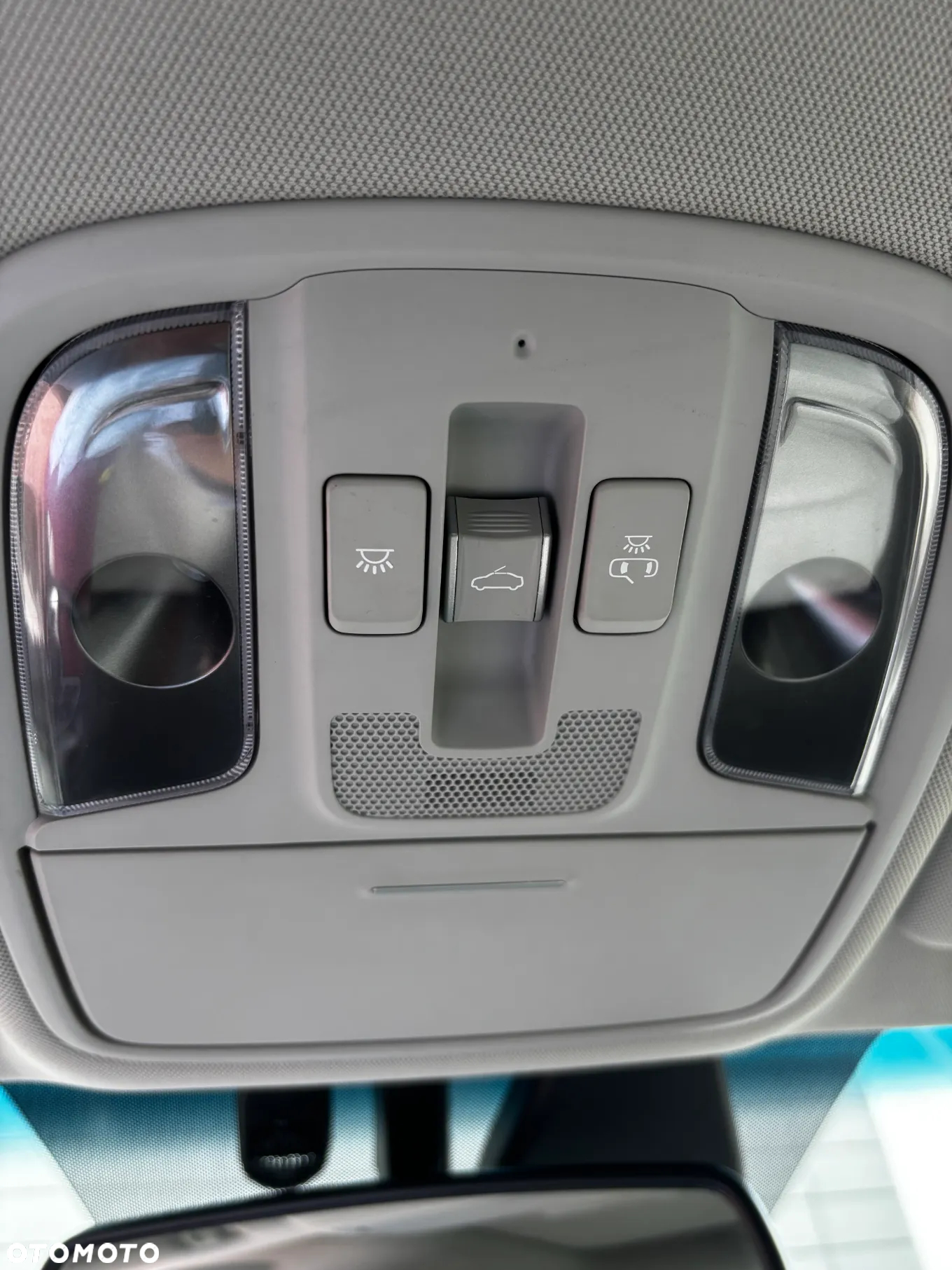 Kia Optima Plug-in Hybrid - 26