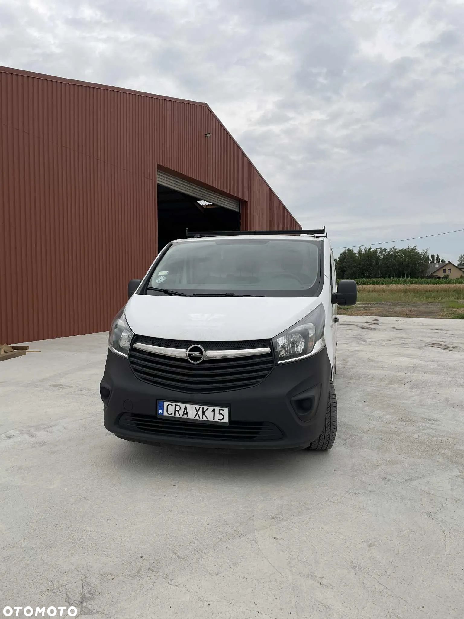 Opel Vivaro - 1