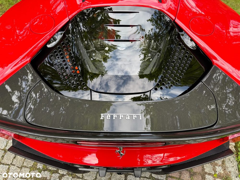 Ferrari SF90 Stradale - 17