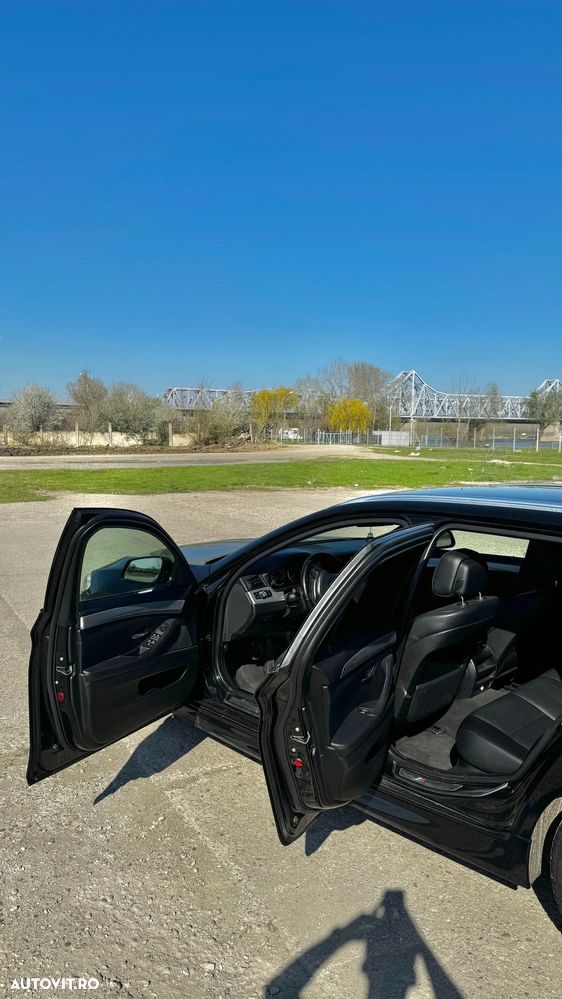 BMW Seria 5 520d - 13