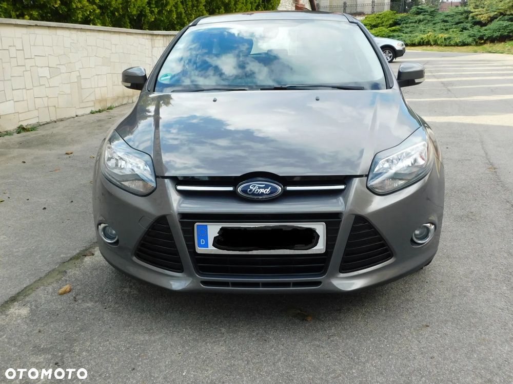 Ford Focus 1.6 Titanium - 2