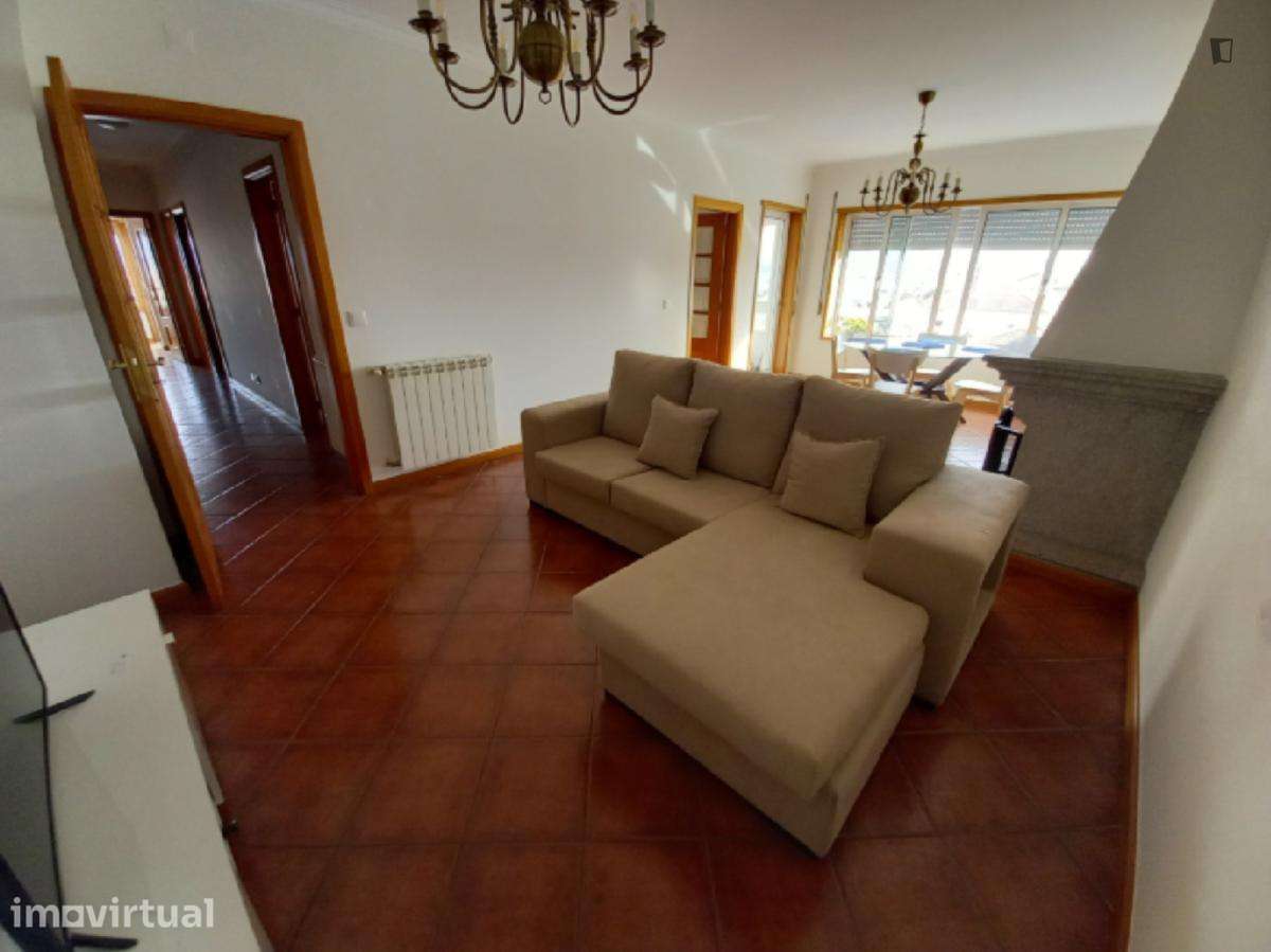 Quarto - localizado em Viana do castelo - Grande imagem: 4/4