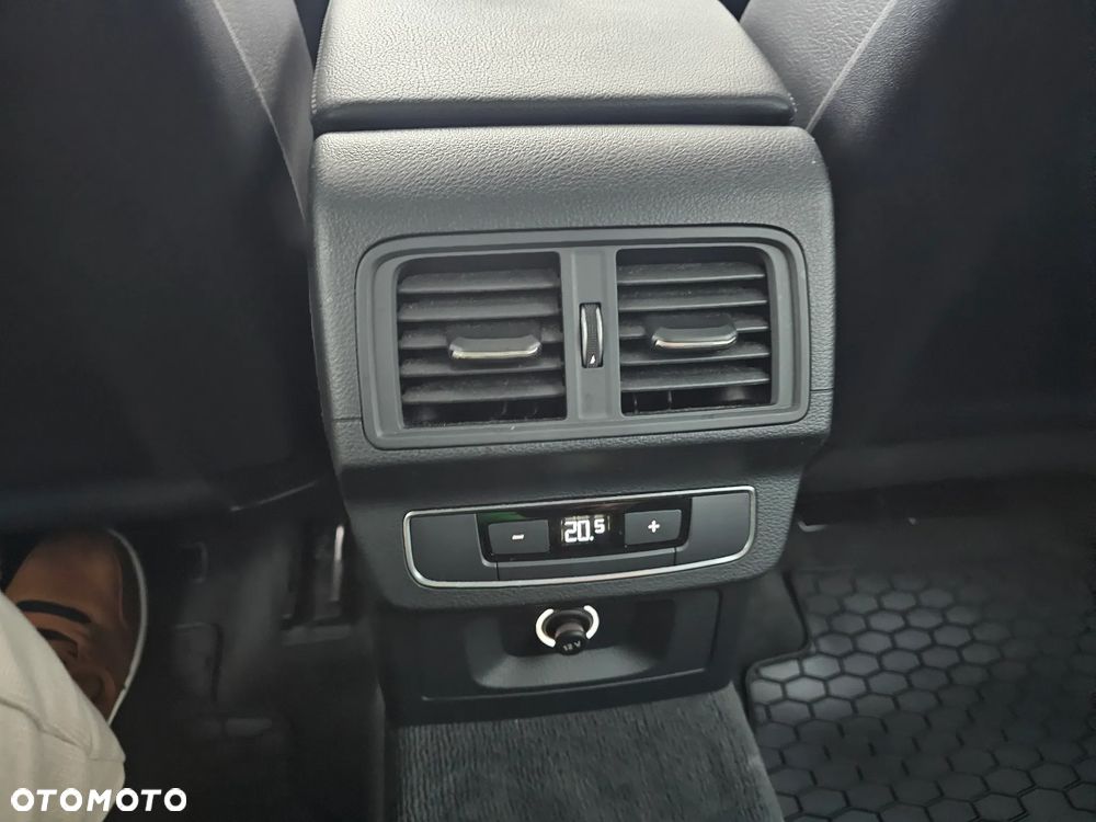 Audi Q5 2.0 TDI Quattro S tronic - 27