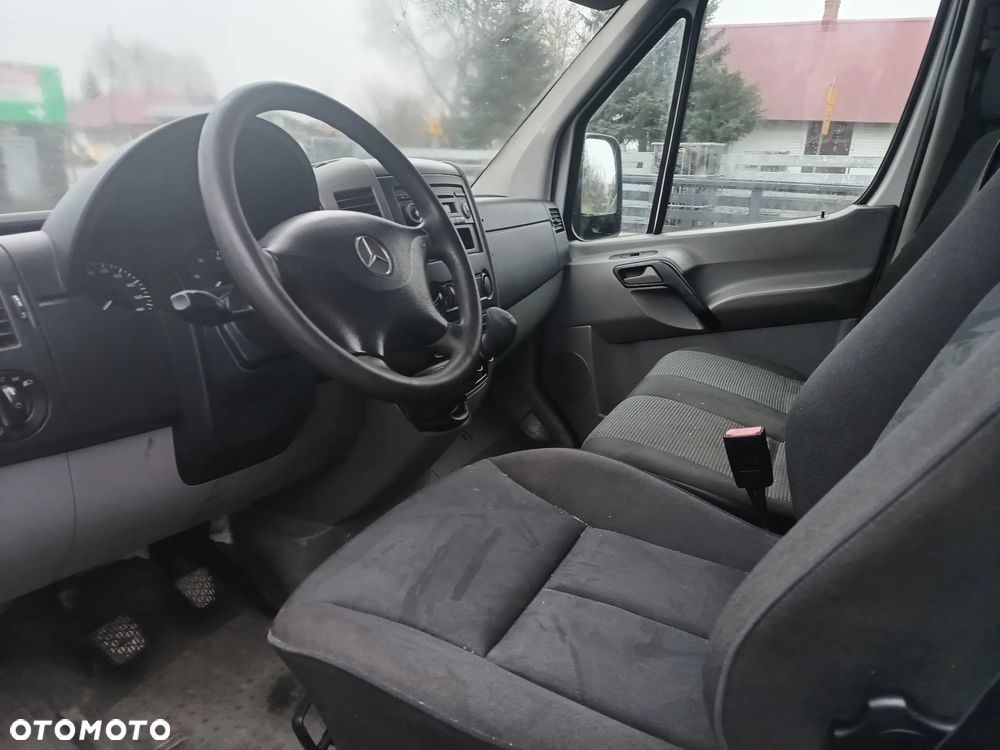 Mercedes-Benz Sprinter max crafter sredni - 7