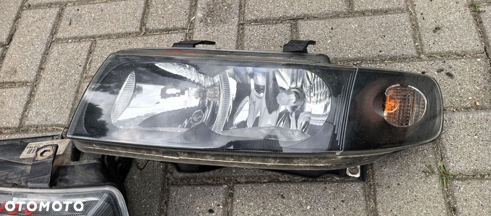LAMPA LEWA PRAWA KOMPLET REFLEKTOR PRZÓD LEWY PRAWY SEAT LEON I TOLEDO II 2 - 2