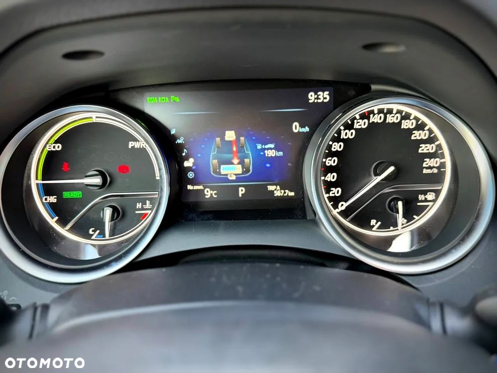 Toyota Camry 2.5 Hybrid Executive CVT - 24