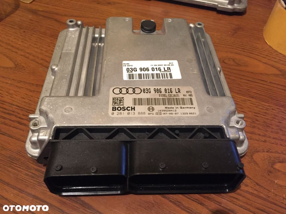 KOMPUTER STEROWNIK TDI 03G906016LR 0281013888