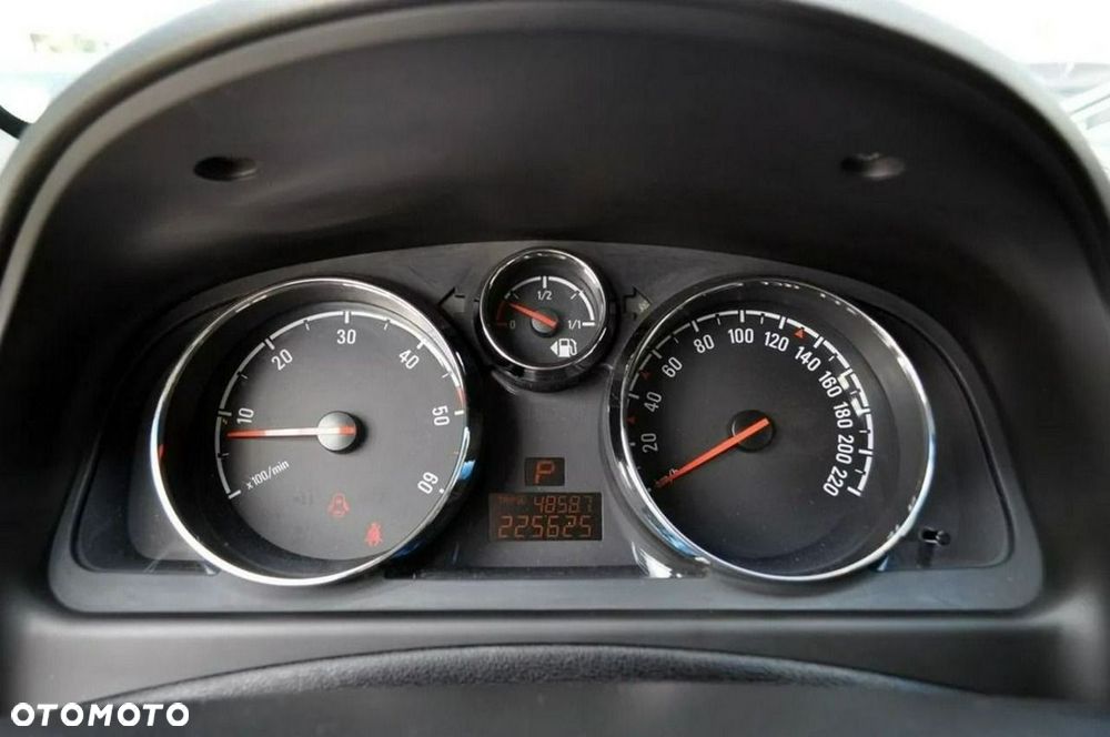 Opel Antara 2011