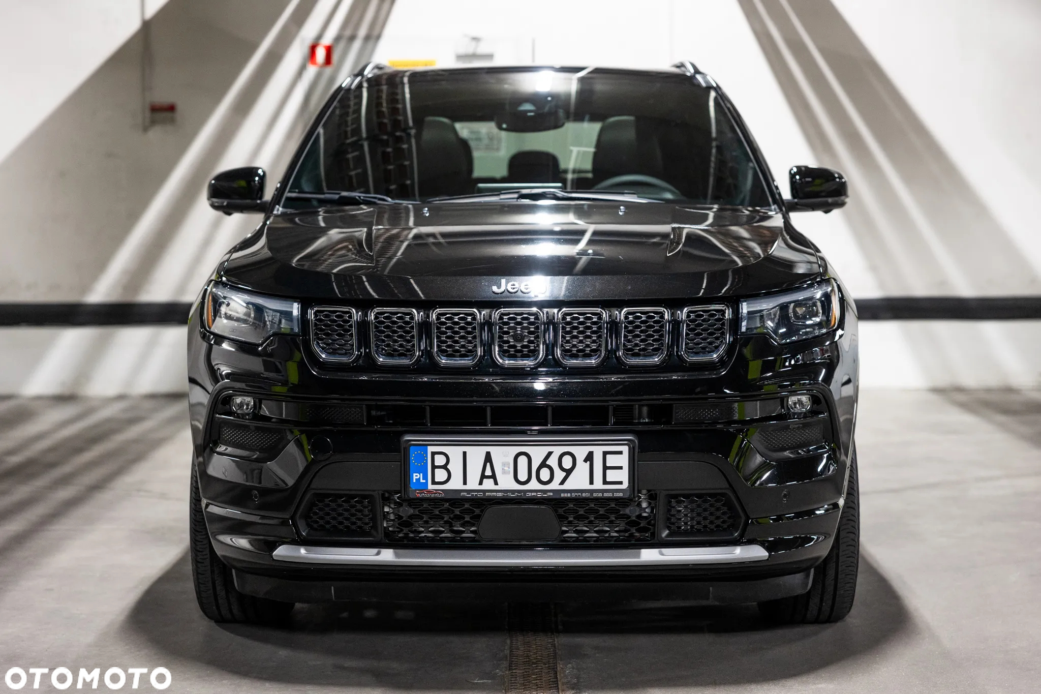 Jeep Compass - 2