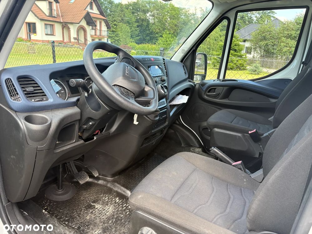 Iveco DAILY - 35S14G - 4