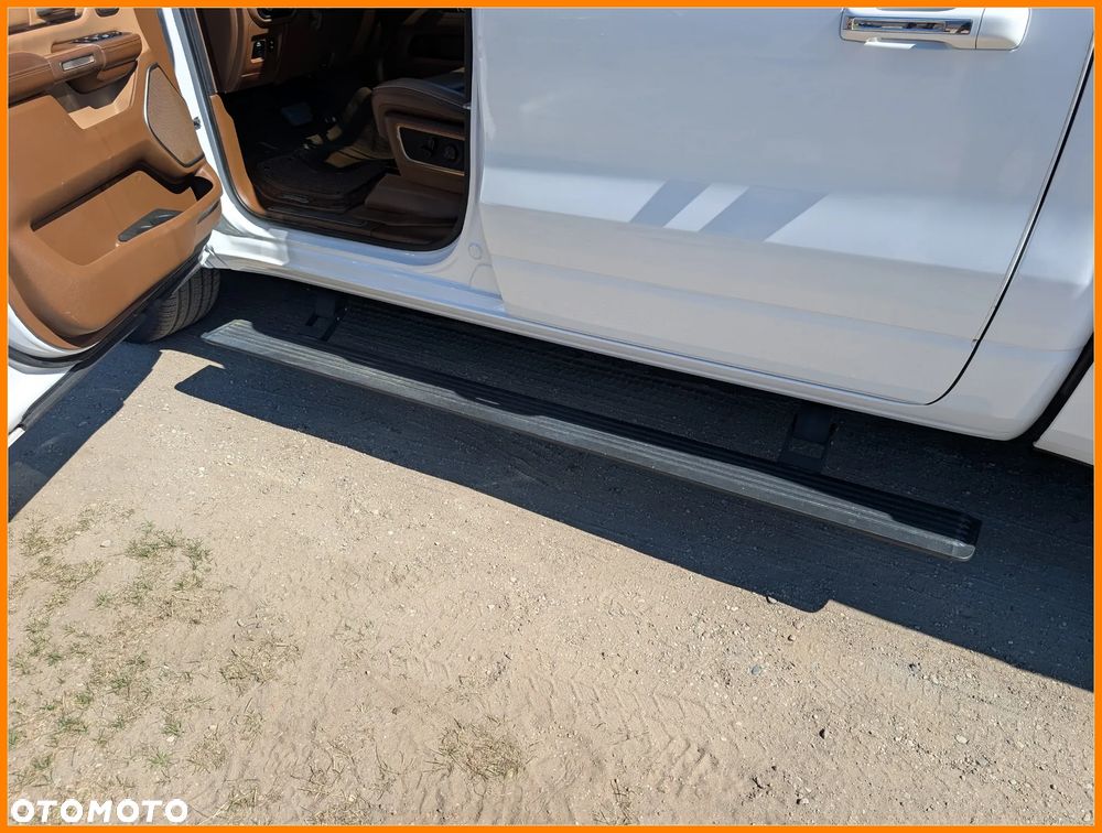 RAM 1500 Crew Cab Longhorn - 11