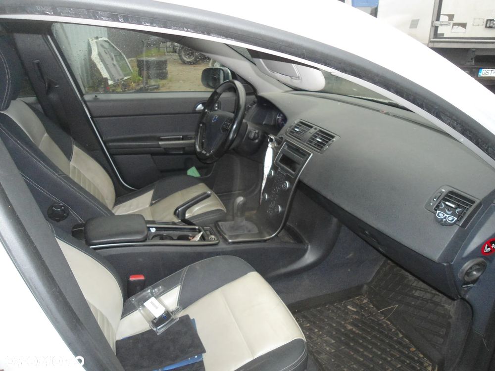Volvo S40 D3 - 5