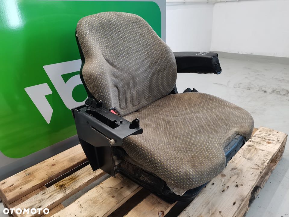 Fotel Claas Axion - 4