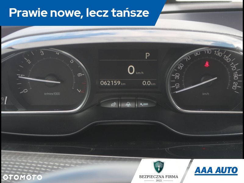 Peugeot 2008 - 12