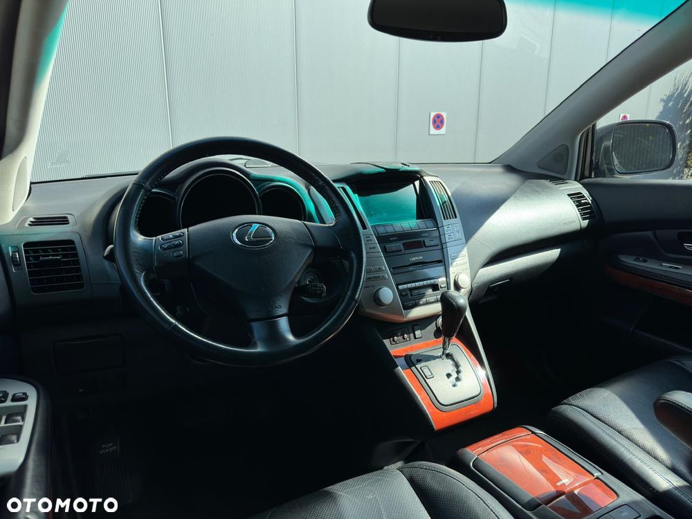 Lexus RX 300 - 12