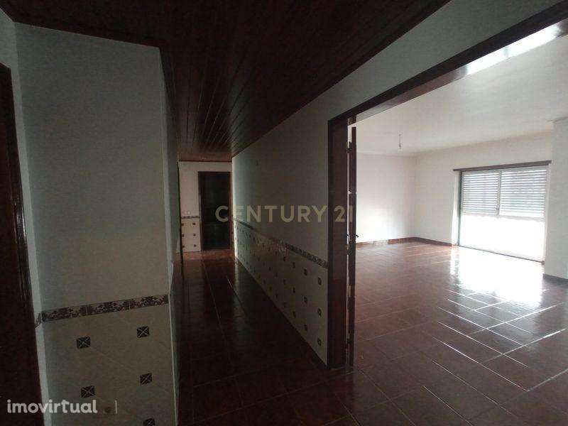 Apartamento T3 - IMÓVEL OCUPADO - Grande imagem: 4/10