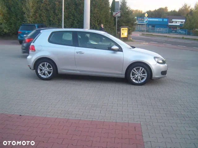 Volkswagen Golf - 5