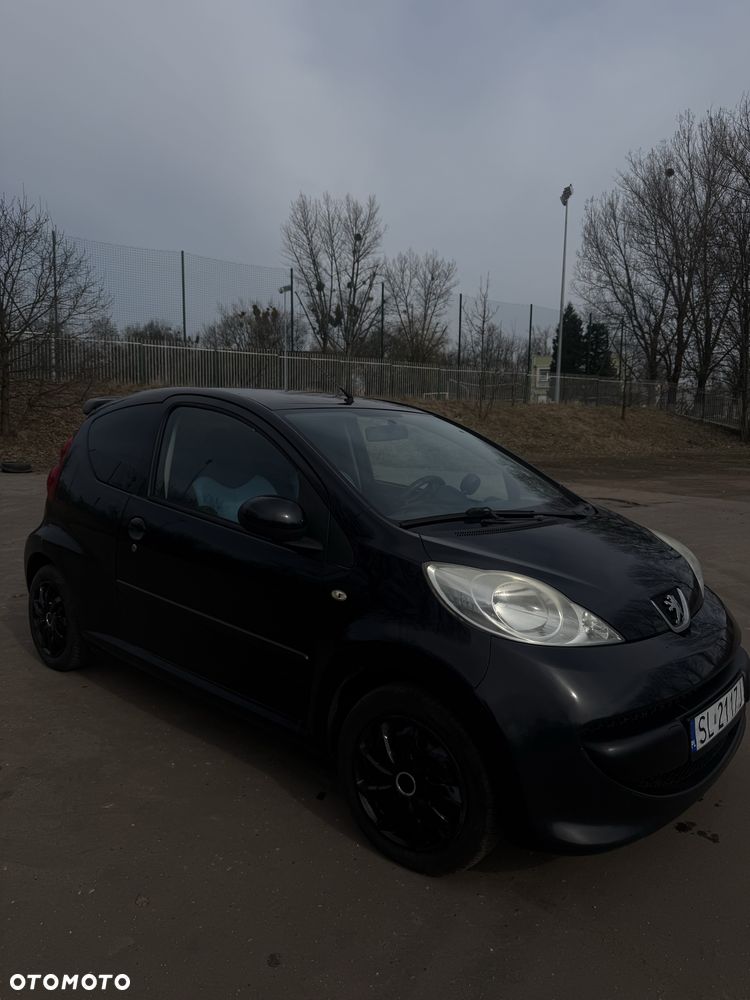 Peugeot 107 - 1