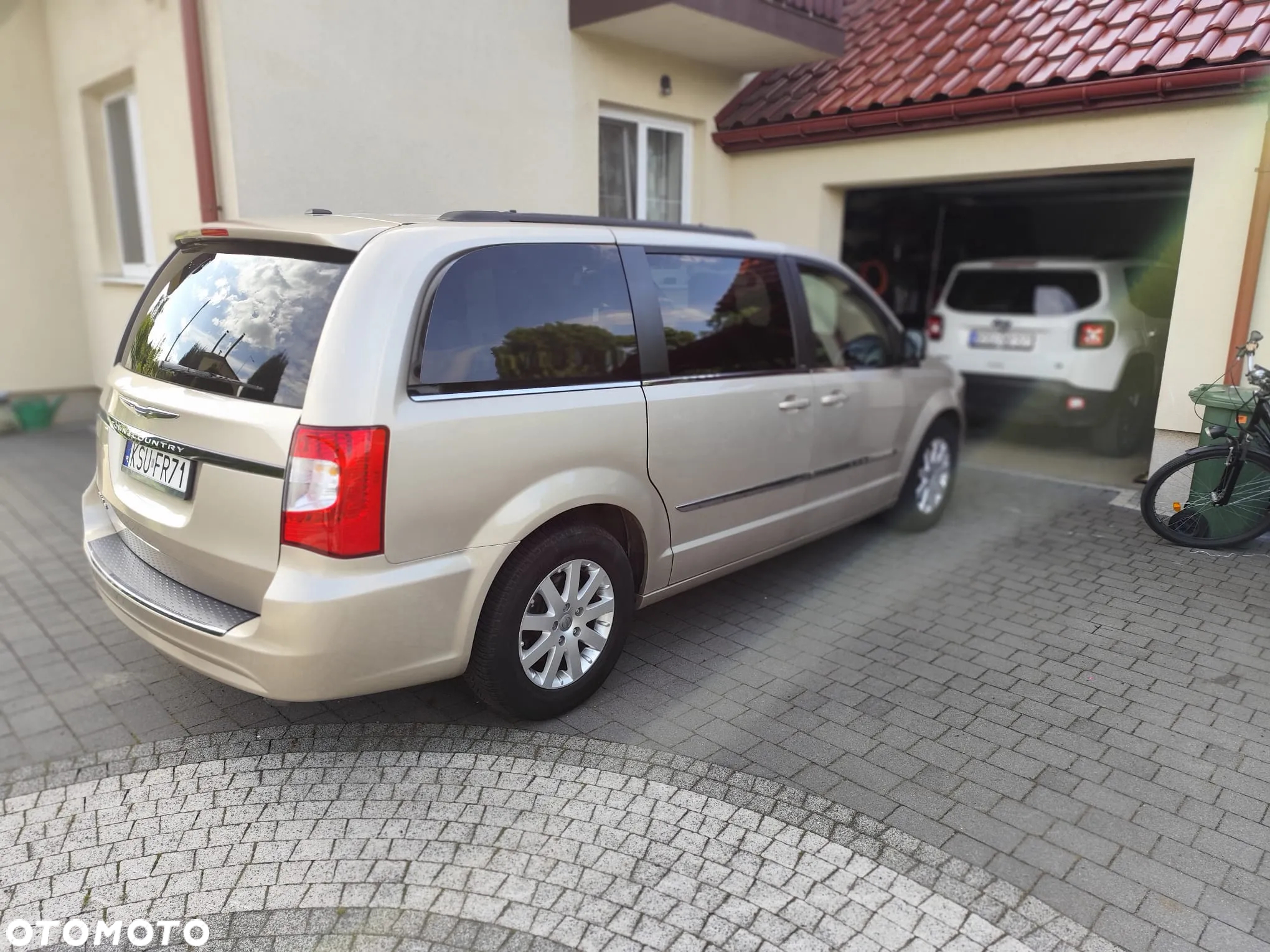 Chrysler Town & Country 3.6 Touring - 5