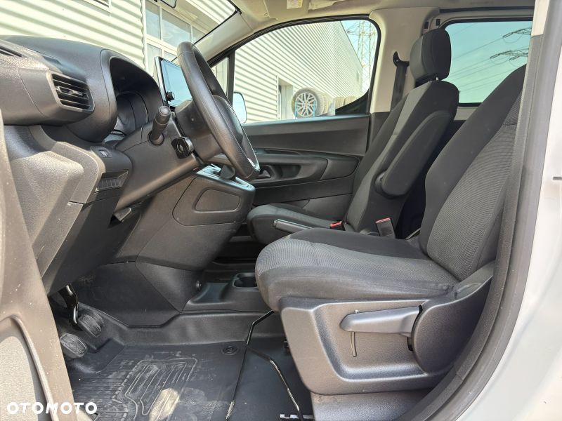 Toyota Proace City - 17