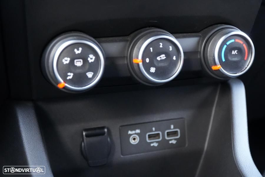 Renault Clio SCe 75 BUSINESS EDITION - 11