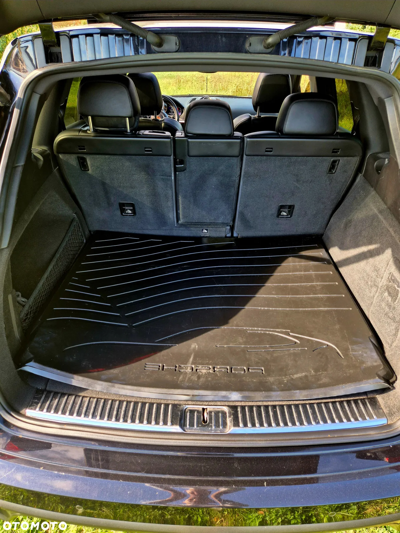 Porsche Cayenne - 6