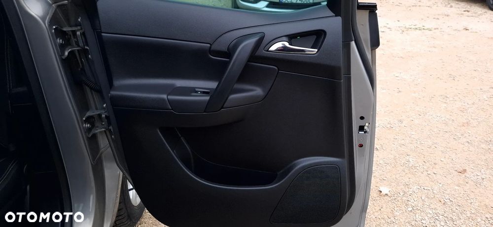 Opel Meriva 1.7 CDTI Innovation - 27