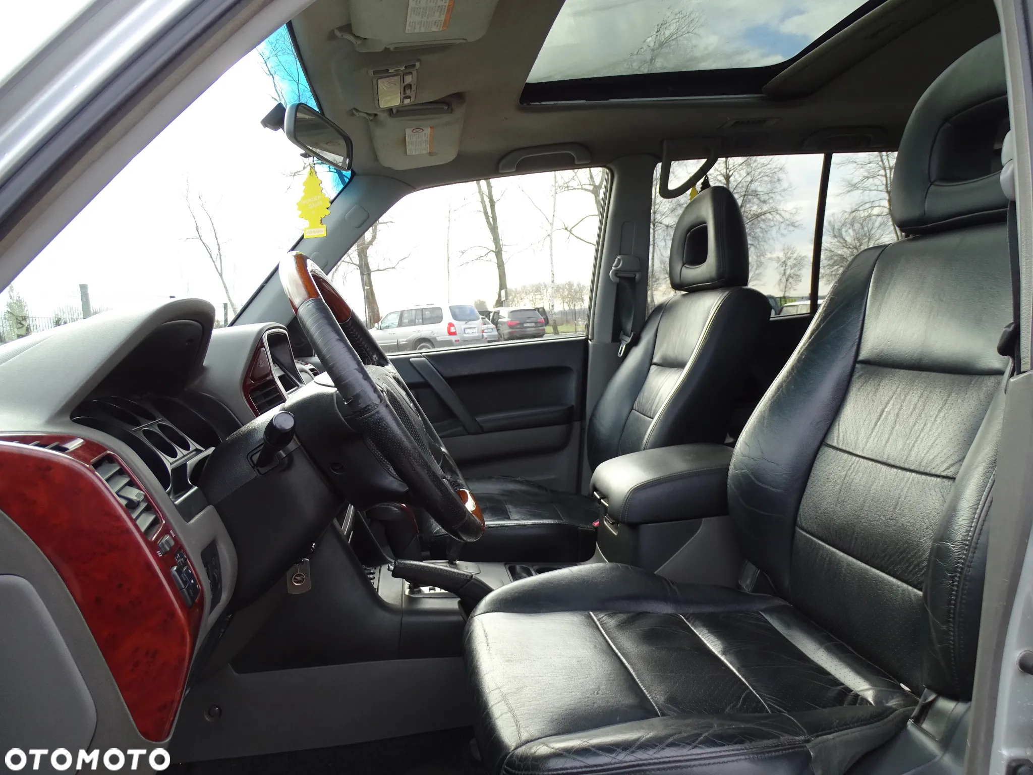 Mitsubishi Pajero 3.2 DID 7os - 15