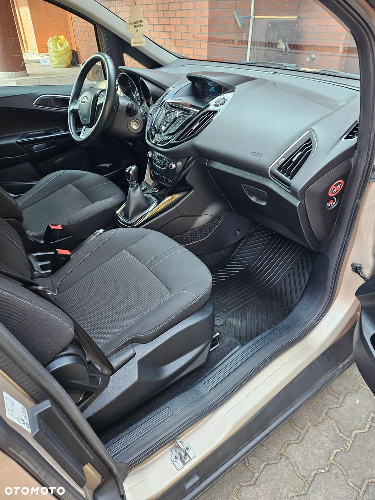 Ford B-MAX - 8