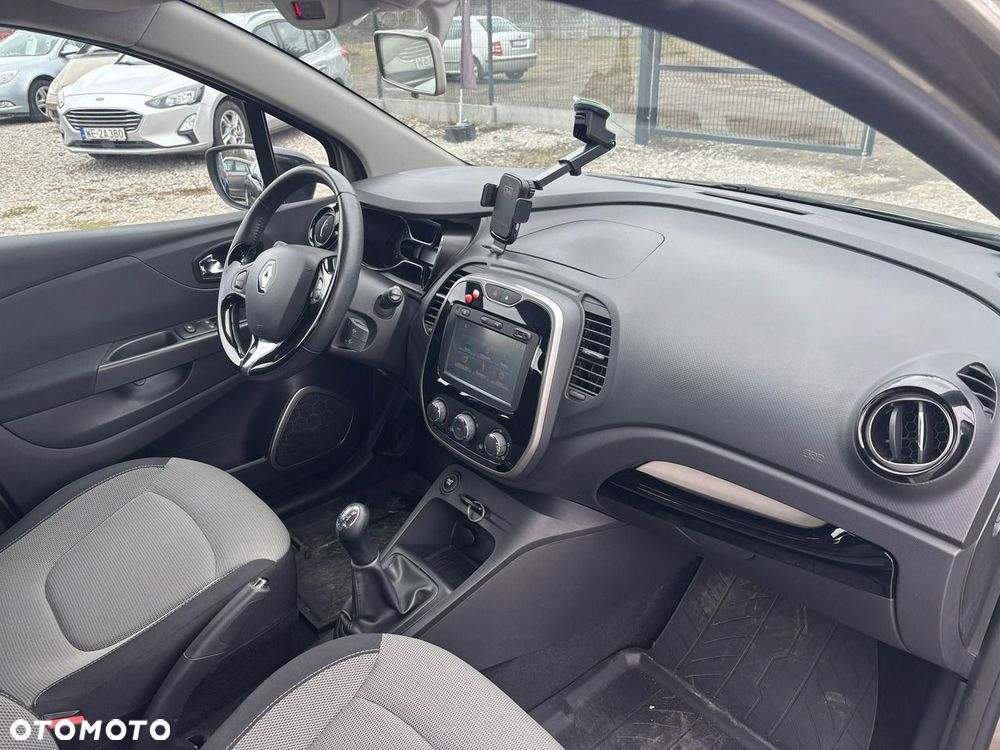 Renault Captur - 36