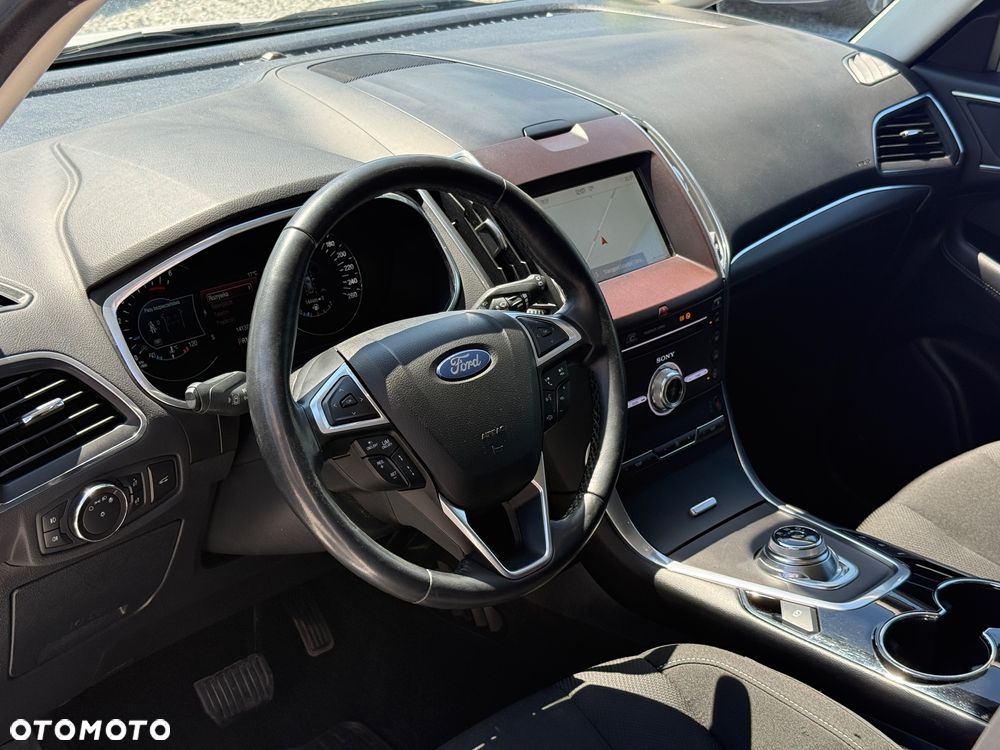 Ford S-Max 2.0 TDCi Titanium - 34