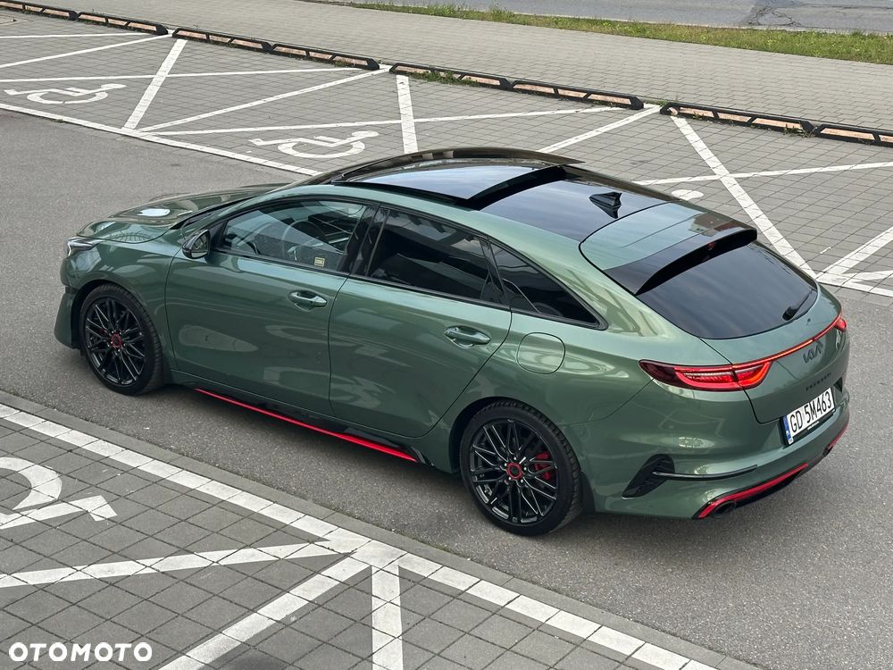 Kia ProCeed - 2