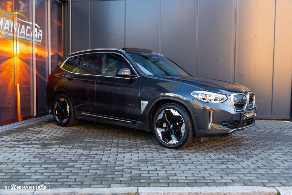 BMW iX3 - 3
