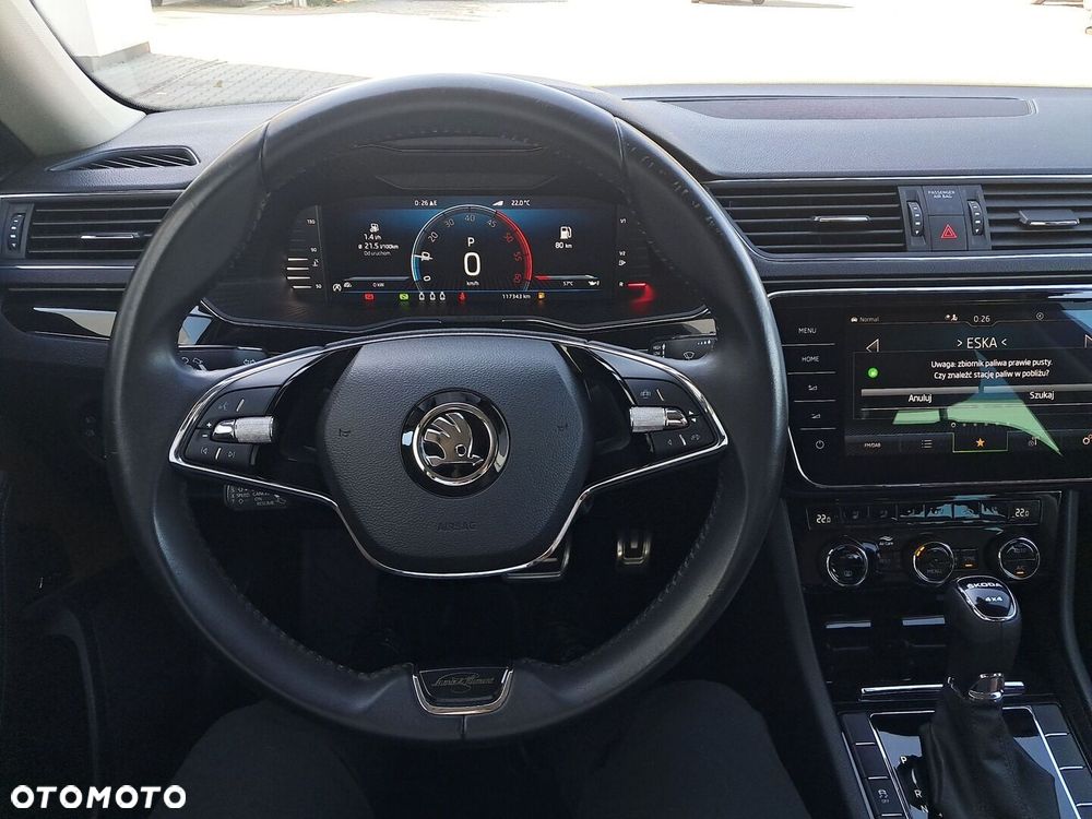Skoda Superb 2.0 TDI SCR 4x4 L&K DSG - 16