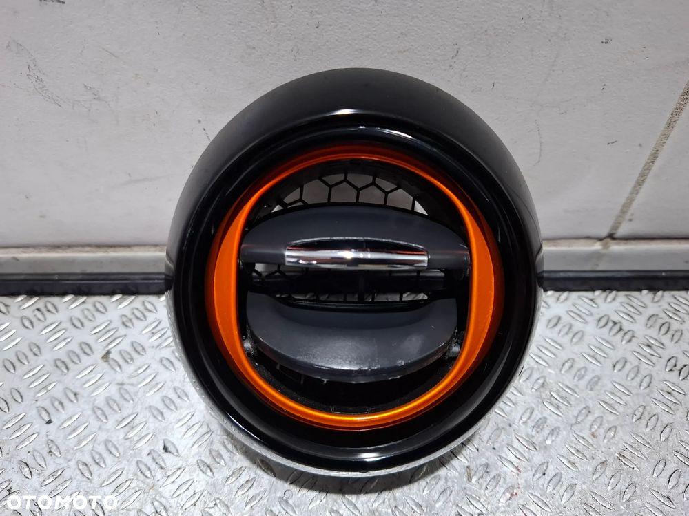 Kratki nawiewu konsoli Renault Captur 2015 rok - 2