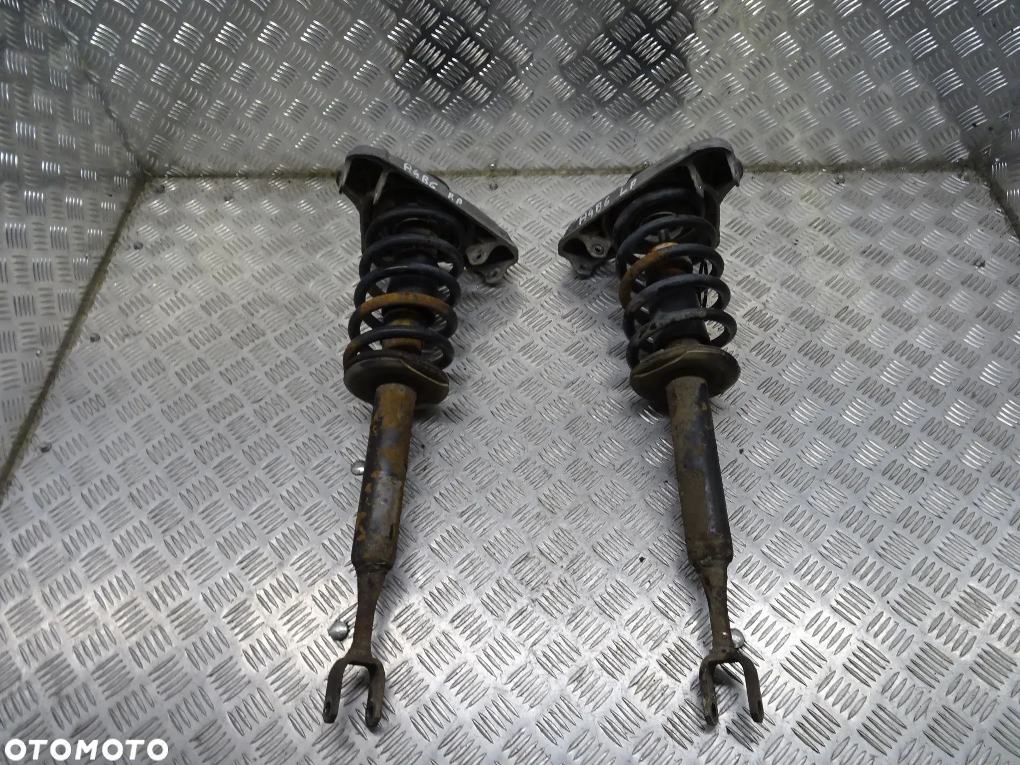 AUDI A4 B6 00-06 2.0B AMORTYZATOR LEWY PRAWY PRZÓD PRZEDNIE - 1