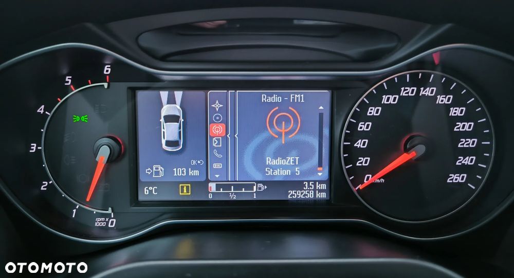 Ford Galaxy 2.0 TDCi Platinium X (Titanium) - 32