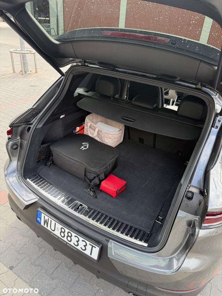 Porsche Cayenne - 24