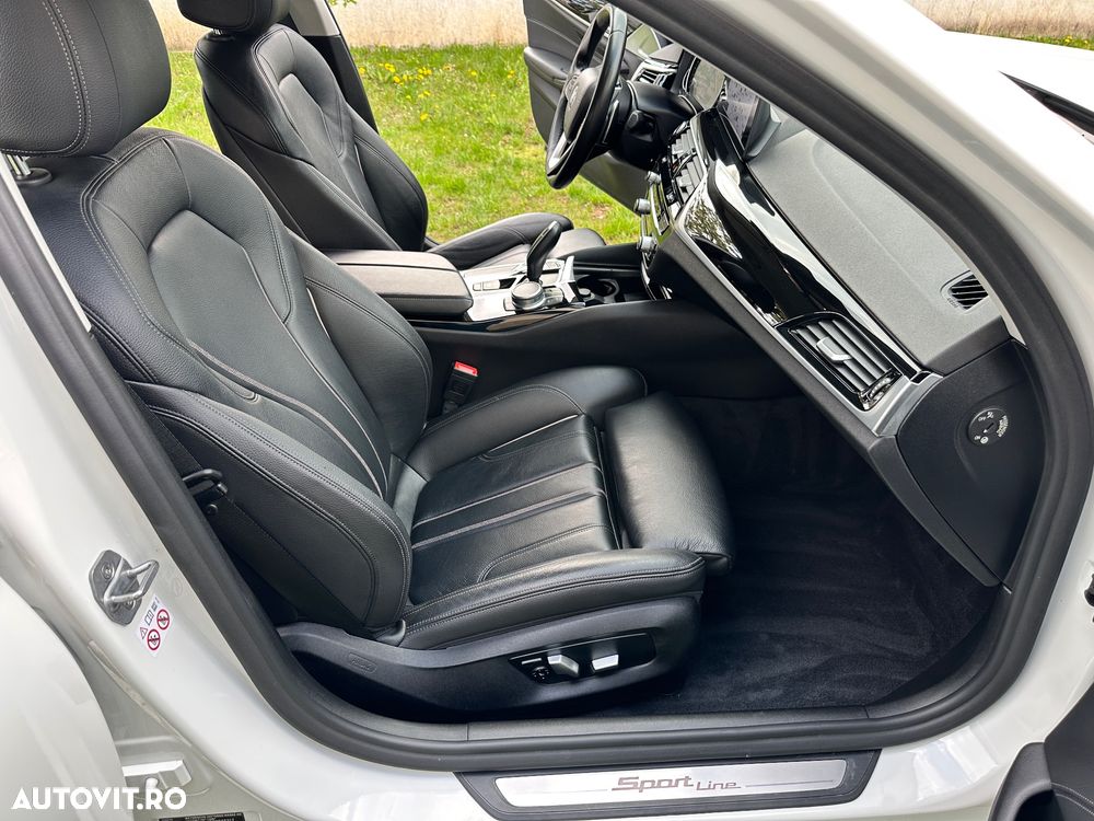 BMW Seria 5 520d Aut. - 12