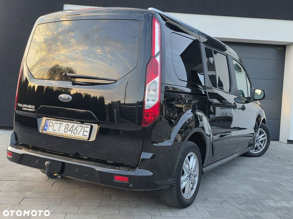 Ford Tourneo Connect Grand - 37