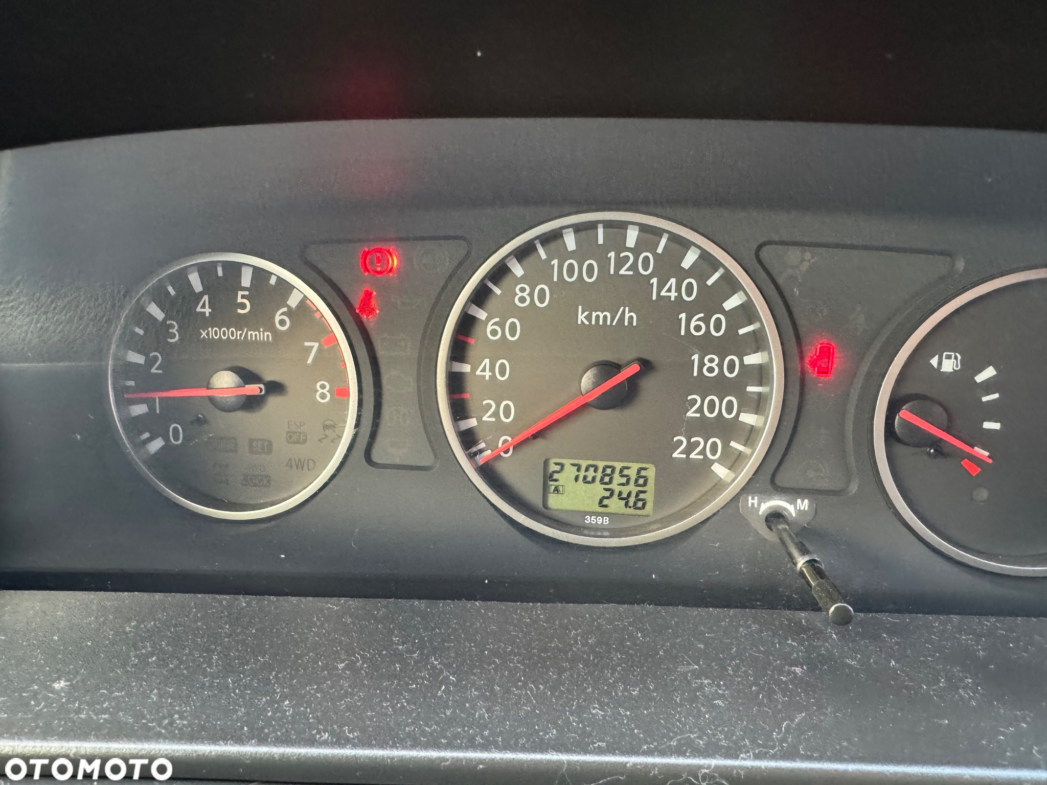 Nissan X-Trail - 12