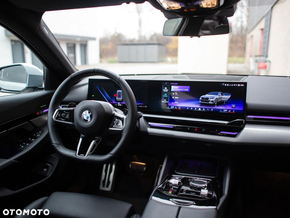 BMW Seria 5 520d xDrive mHEV M Sport - 10