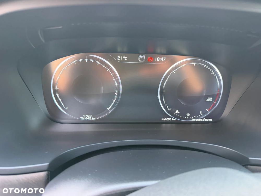 Volvo V90 Cross Country - 15