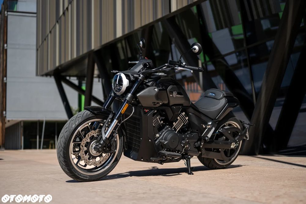 Morbidelli C1002V - 9