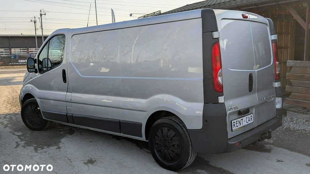 Opel Vivaro - 9